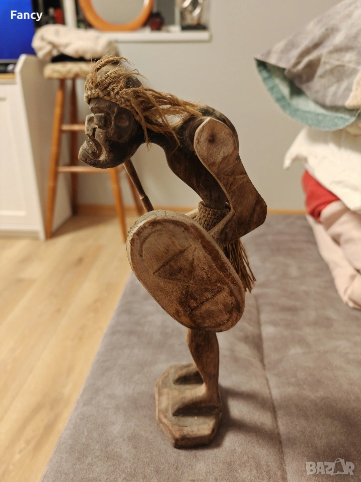 Дървена статуетка на африкански войн, снимка 1