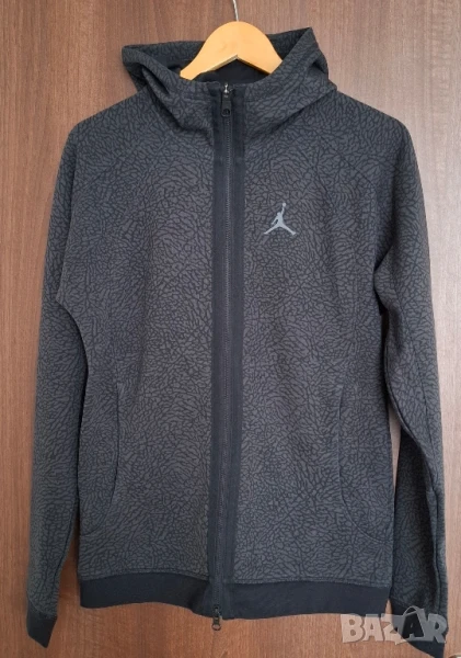 JORDAN Оригинални детски сучери за момче 12-14 г, снимка 1