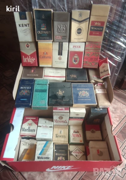 Колекция стари цигарени кутии , снимка 1