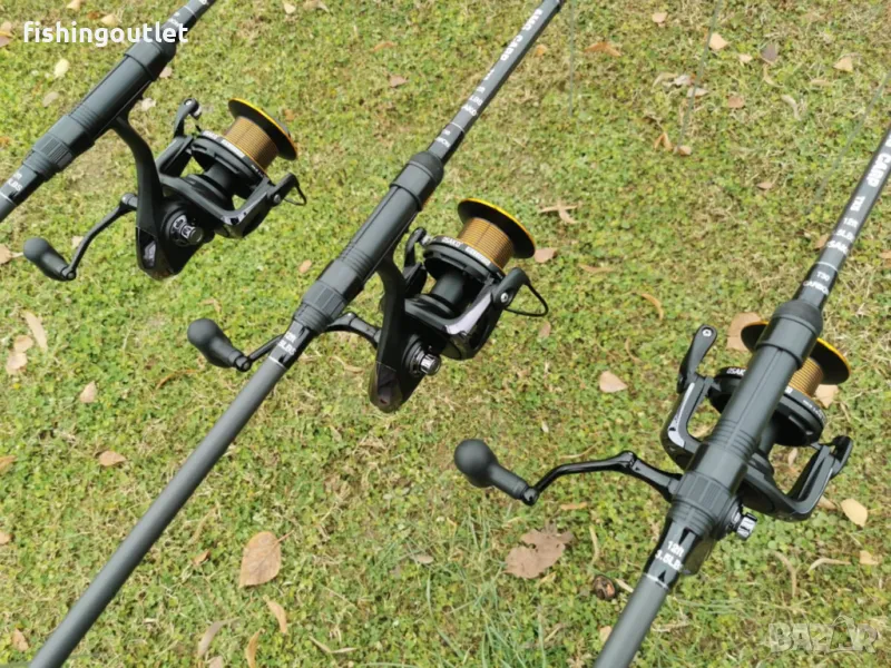 Висок клас шарански комплект. Три въдици 3.60мт и три макари 11 лагера, снимка 1