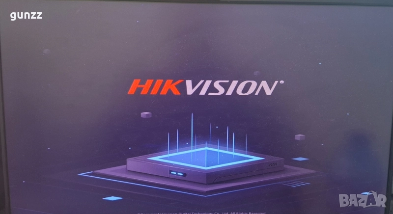 Hikvision POE 4MP IP цифров комплект за видеонаблюдение, снимка 1