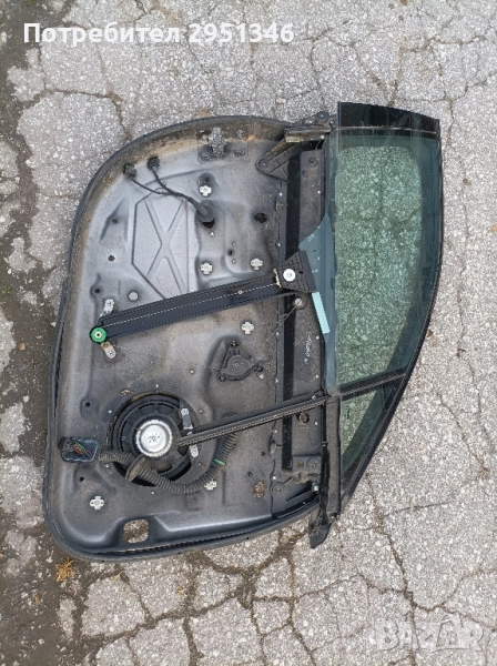 Предна дясна основа за врата Porsche Panamera GTS 97053720200, снимка 1