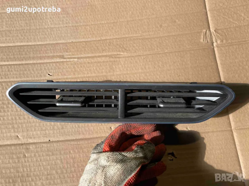 Решетка Въздуховод Парно Централен 10A819728 Volkswagen ID.3 E11 pro, снимка 1