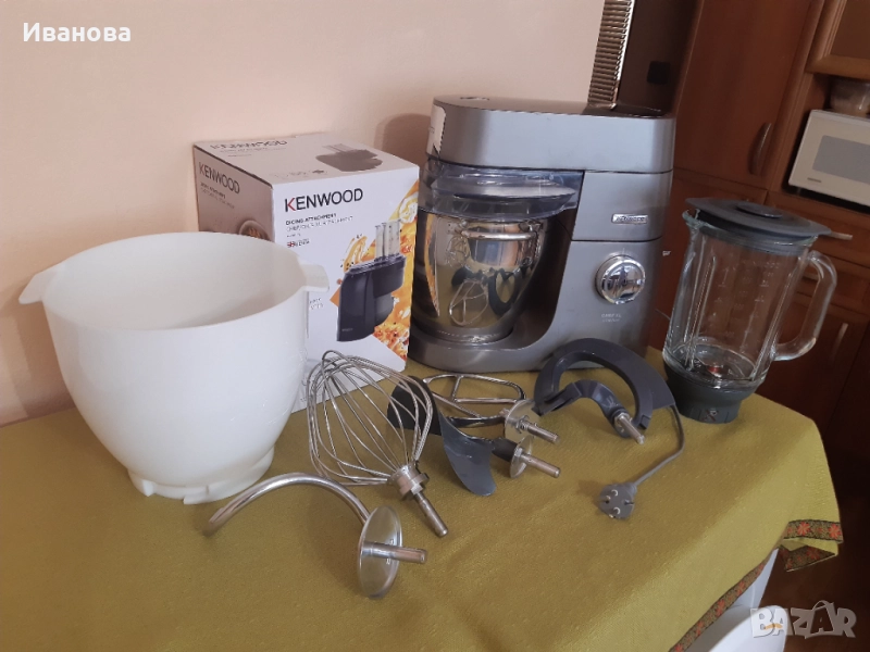 Кухненски робот KENWOOD Chef XL 1700W 6.7L KVL планетарен, снимка 1