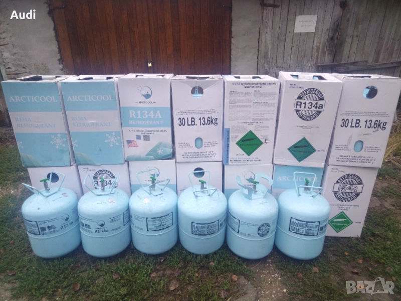 Продавам 20 броя бутилки за фреон R134a Refrigenerat Arcticool, снимка 1