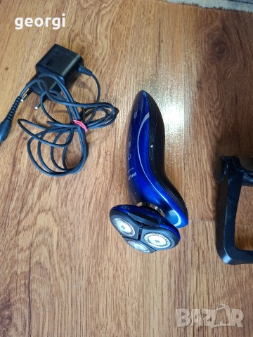 електрическа самобръсначка philips sensotouch, снимка 2 - Друга електроника - 54233460