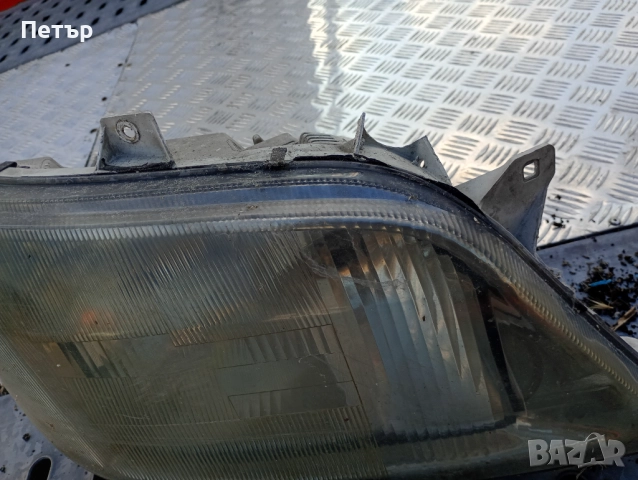 Десен фар Мерцедес спринтер 2001-2006г Hella, снимка 2 - Части - 52268049