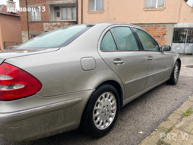 Мерцедес Е 200 бензин, снимка 10 - Автомобили и джипове - 53959962