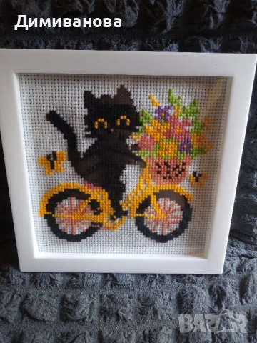 Готов гоблен Коте с колело