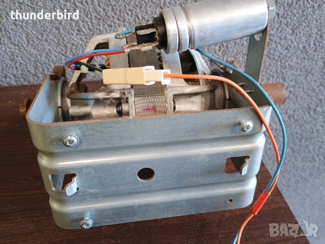 Монофазен двигател , снимка 3 - Електродвигатели - 51959739
