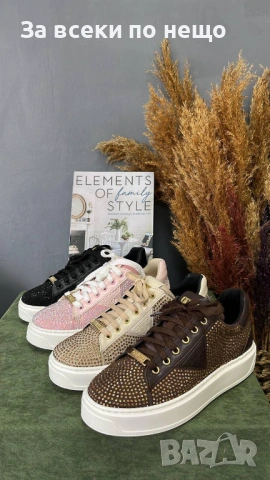 Guess Дамски Маратонки С Кристали👟Дамски Спортни Обувки С Камъни Гес - Различни Цветове Код A1356