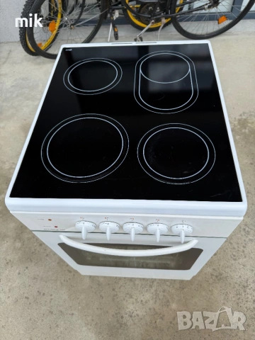 Печка Привилег 50см керамичен плот, снимка 3 - Печки, фурни - 54162625