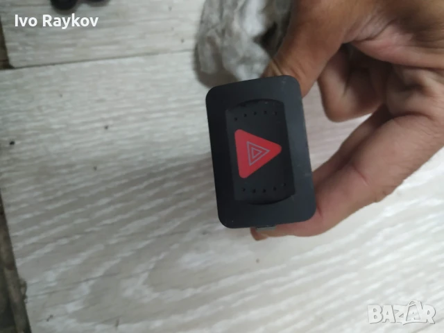 Бутон , авариини за VW JETTA,GTI,GOLF MK4 , 1J0953235J, снимка 3 - Части - 51015367