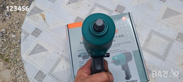 Удърен Гайковерт 1300 NM, снимка 3 - Винтоверти - 50469302