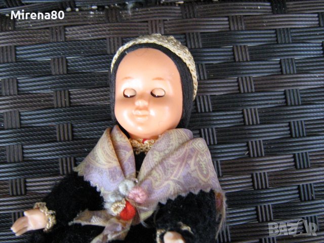 Колекционерски порцеланови кукли, снимка 13 - Антикварни и старинни предмети - 31988555