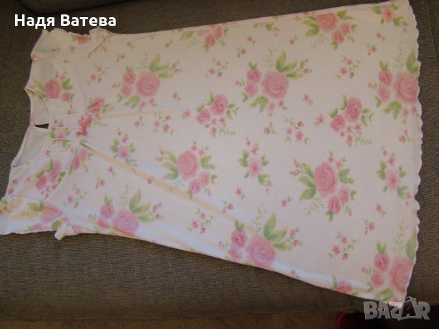 Нощничка на NEXT за 7-8 год. мочиче, снимка 3 - Детски пижами - 30533658