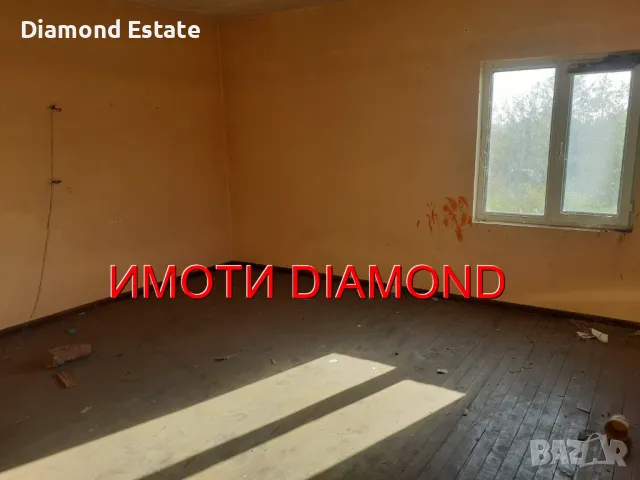 Двуетажна къща в село Медникарово обл. Стара Загора, снимка 6 - Къщи - 47716964