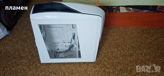 Продавам Кутия nzxt phantom 240, снимка 3 - Захранвания и кутии - 55950600