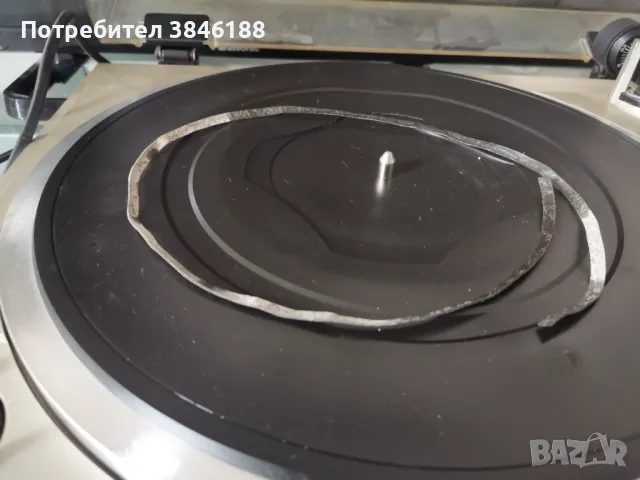 Hitachi HT-20S Turntable, снимка 5 - Грамофони - 47297776