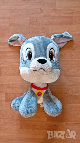 Disney Скитник плюшено куче, около 61 см