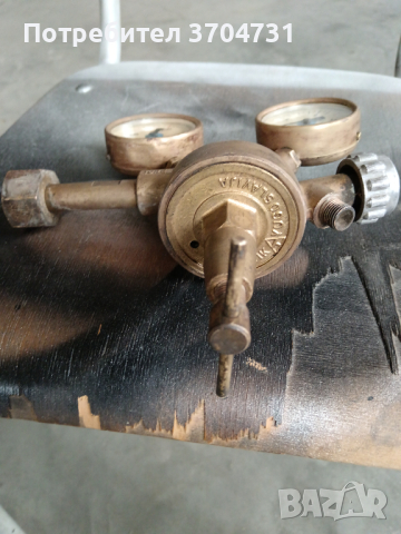 Профи редуцил вентил с манометри, снимка 3 - Резервни части за машини - 44527166