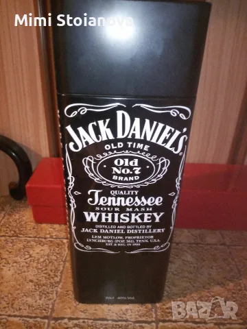 Метална кутия Jack Daniels Нова,неизползвана.