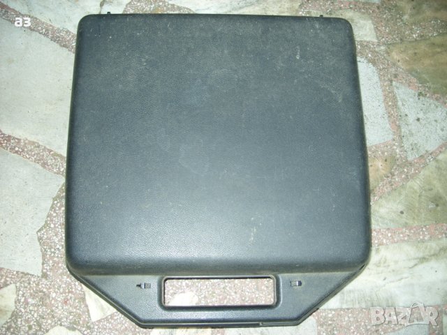 Кутия за пишеща машина Хеброс 1300