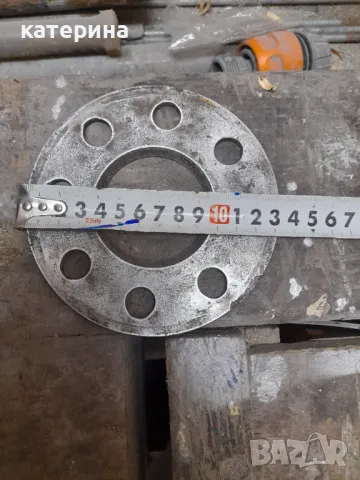 Продавам фланци за джанти с болтове, снимка 5 - Части - 46161407