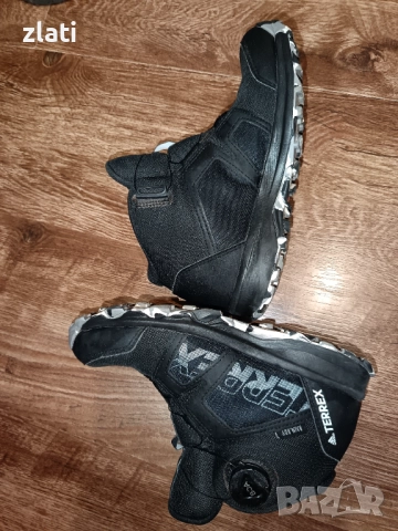 Adidas terex, снимка 4 - Детски боти и ботуши - 52528228