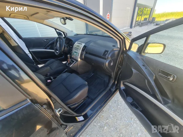 Toyota Corolla Verso, снимка 8 - Автомобили и джипове - 56333645