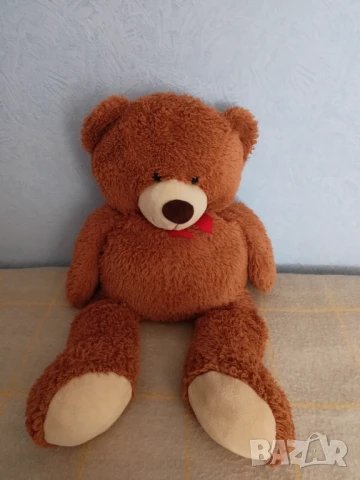 Голям плюшен мечок 