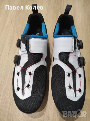 Шосейни шпайкове Fizik