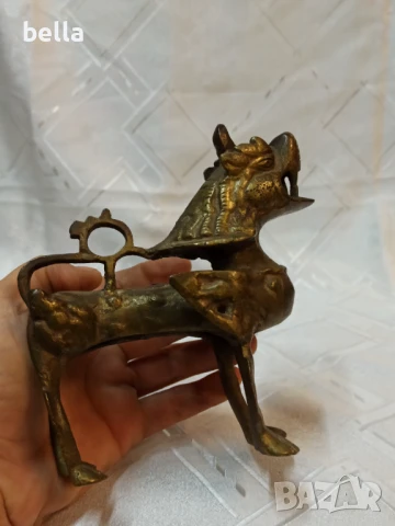 Бронзова масивна  статуетка на Фу куче, известно още като китайски лъв пазител, снимка 5 - Антикварни и старинни предмети - 51227014