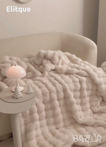 Луксозно меко одеяло- Двулицево - 220x240 см - 3.5кг на бройка, снимка 4 - Олекотени завивки и одеяла - 53189580