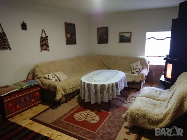 "Свободна за Коледа и Нова Година".Рехатъ къща    капацитет 15 човека, снимка 9 - Квартири, нощувки - 24847469