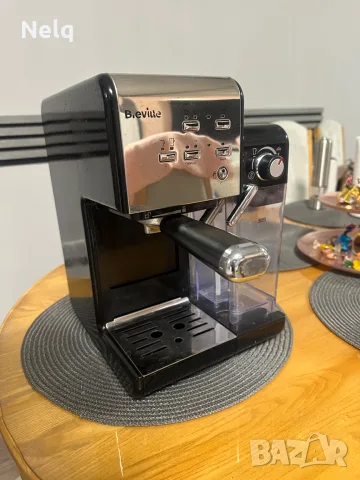 Кафе машина Breville за капучино и лате