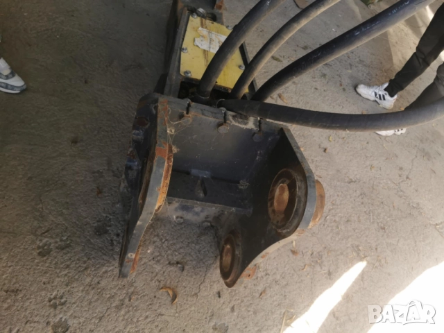 Хидравличен чук за багер Mustang HM 1300, снимка 7 - Индустриална техника - 52605213