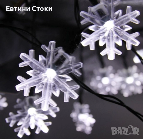 Многоцветни LED лампички със снежинки 5м - коледна украса, снимка 3 - Други - 52182518