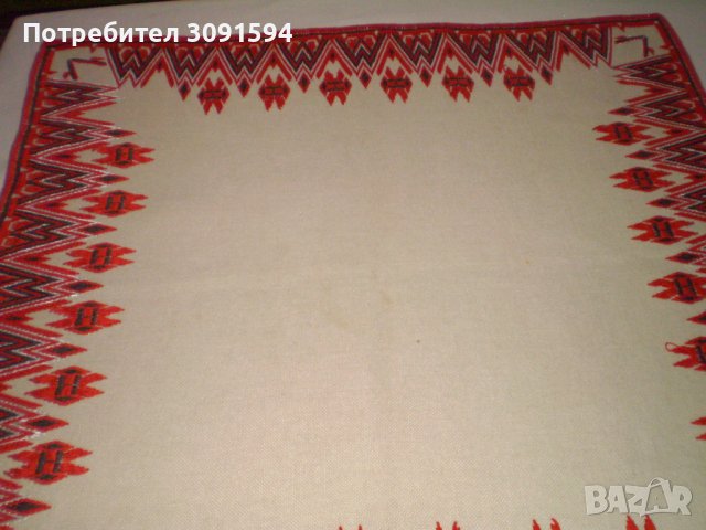стара рьчно бродирана ленена покривка -каре  червена бродерия, снимка 6 - Други ценни предмети - 42280660