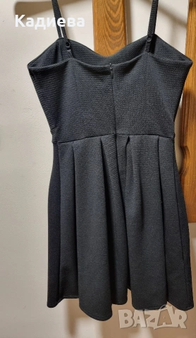 черна рокля с тънки презрамки , снимка 4 - Рокли - 54310378