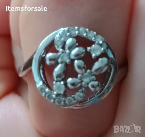 Продавам сребърен пръстен., снимка 3 - Колиета, медальони, синджири - 52509127