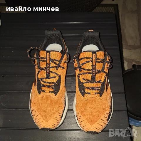 маратонки New Balance