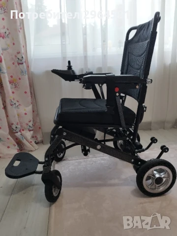 Сгъваема електрическа количка , снимка 6 - Инвалидни колички - 50832188