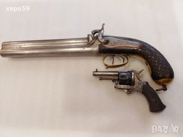 Рядък, в отлично състояние, двуцевен капсулен пищов-дамаскова стомана