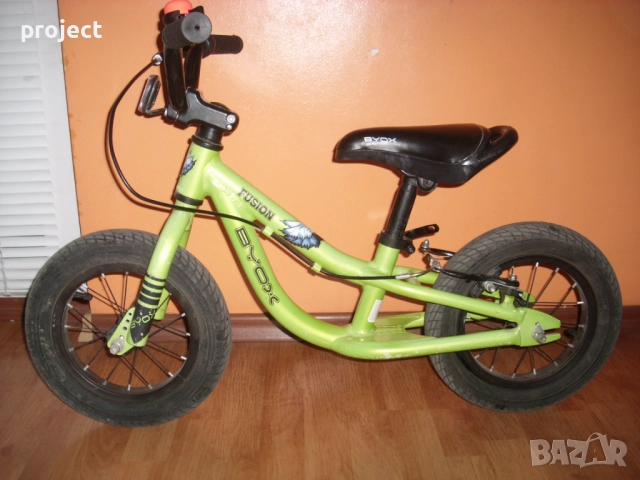 12" ЛЕК АЛУМИНИЕВ детски баланс велосипед,колело без педали.Промо цена, снимка 2 - Детски велосипеди, триколки и коли - 51952247