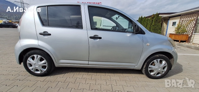 Daihatsu Sirion 1.0LPG, снимка 6 - Автомобили и джипове - 52591844