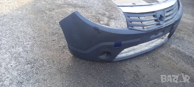 Предна броня Dacia Sandero I, снимка 3 - Части - 48923491