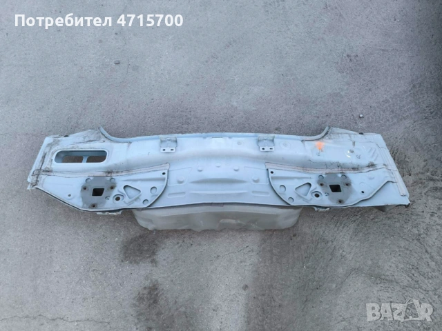Toyota Auris Хечбег, снимка 3 - Части - 53180656