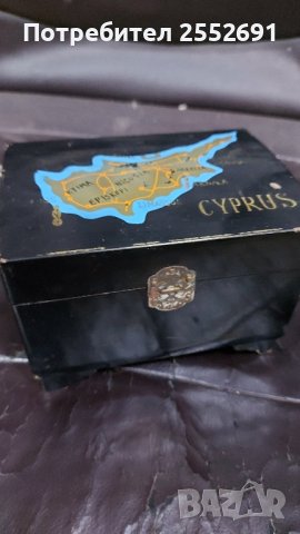 Музикална кутия , снимка 1 - Антикварни и старинни предмети - 42700097