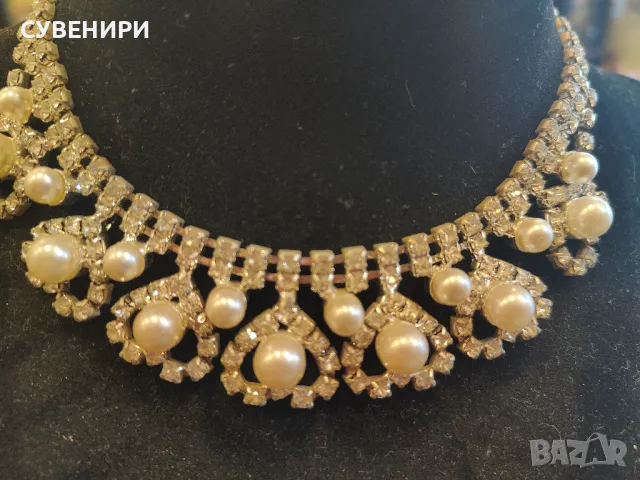 Комплект обеци и колие , снимка 4 - Бижутерийни комплекти - 48339443